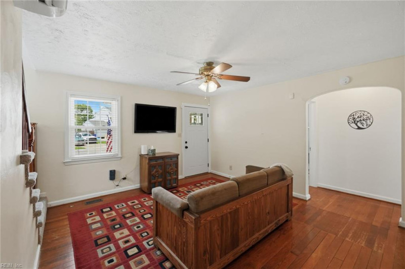 Photo 6 of 35 residential for sale in Norfolk virginia Photo 6 of 35 residential for sale in Norfolk virginia