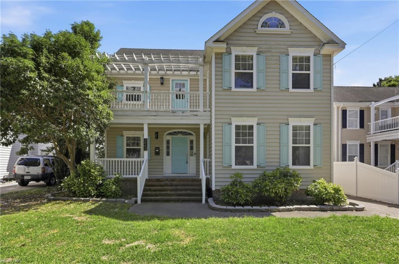 Photo 1 of 38 residential for sale in Norfolk virginia