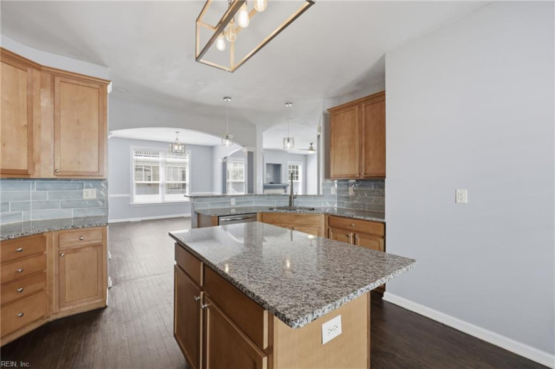 Photo 15 of 38 residential for sale in Norfolk virginia