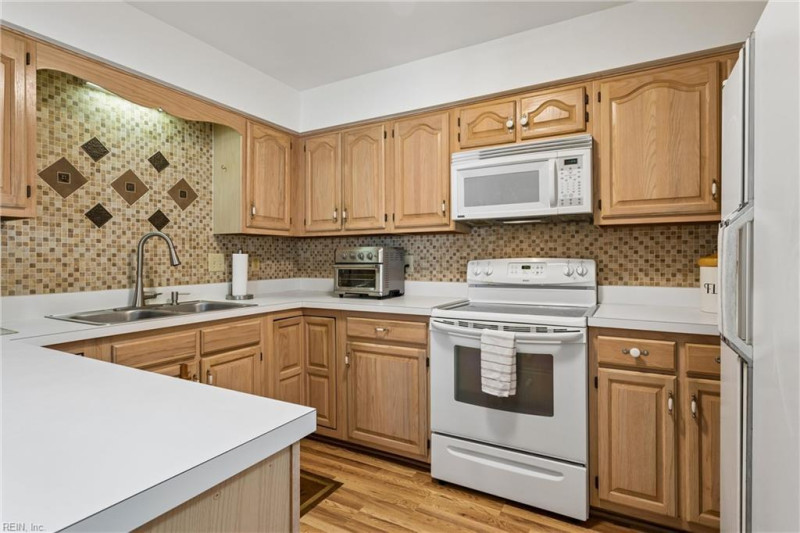 Photo 7 of 41 residential for sale in Newport News virginia Photo 7 of 41 residential for sale in Newport News virginia