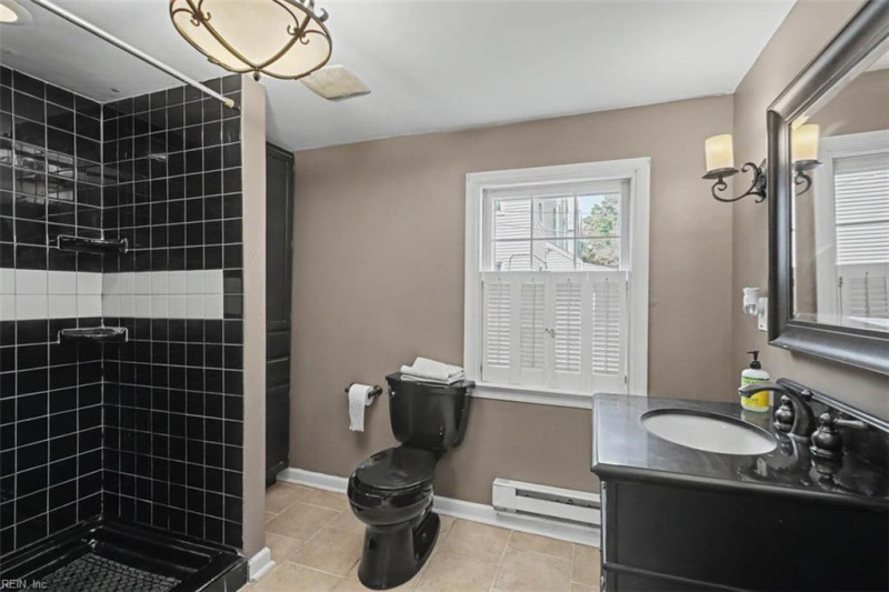 Photo 18 of 36 residential for sale in Newport News virginia Photo 18 of 36 residential for sale in Newport News virginia
