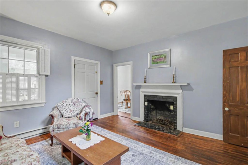 Photo 7 of 36 residential for sale in Newport News virginia Photo 7 of 36 residential for sale in Newport News virginia