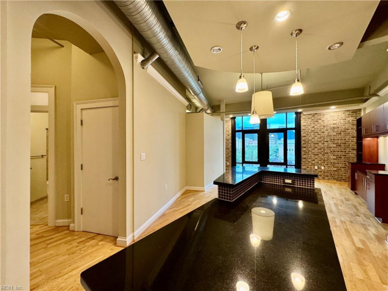 Photo 7 of 44 residential for sale in Norfolk virginia