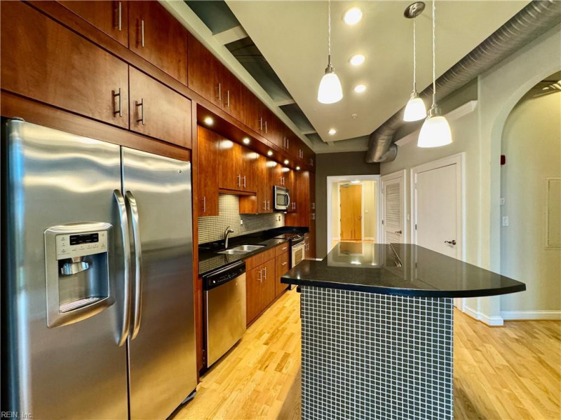 Photo 9 of 44 residential for sale in Norfolk virginia