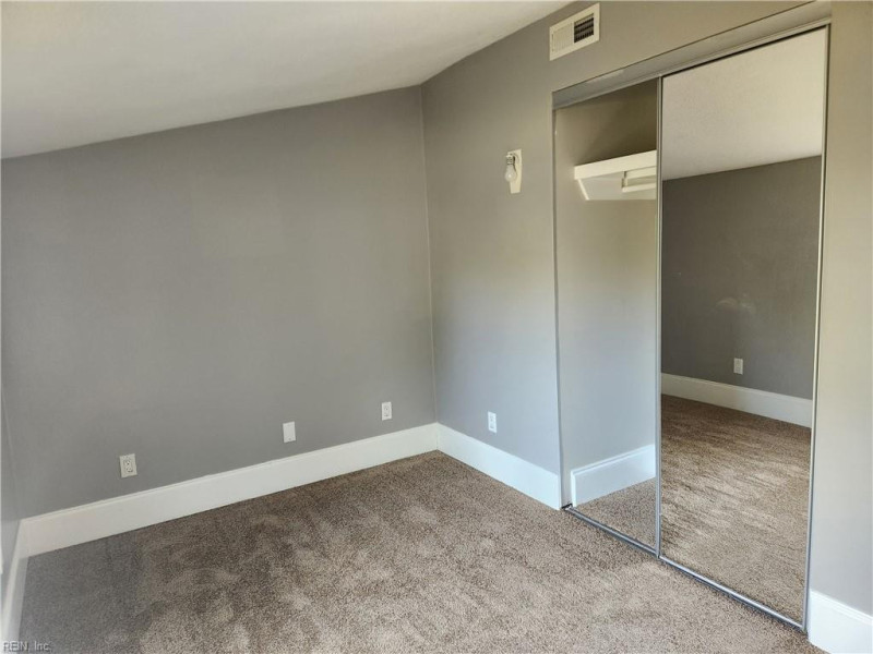 Photo 19 of 28 residential for sale in Norfolk virginia