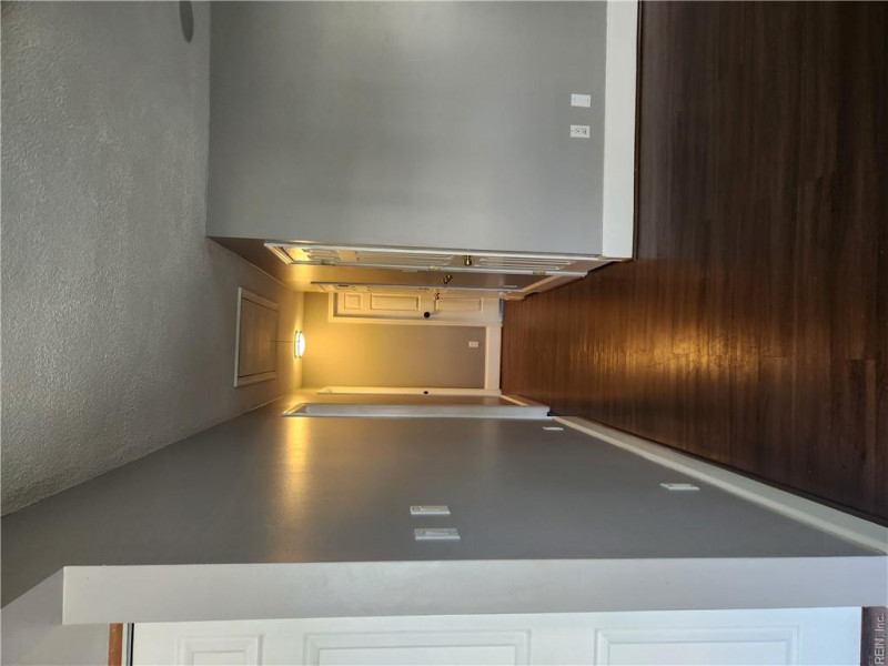 Photo 9 of 28 residential for sale in Norfolk virginia