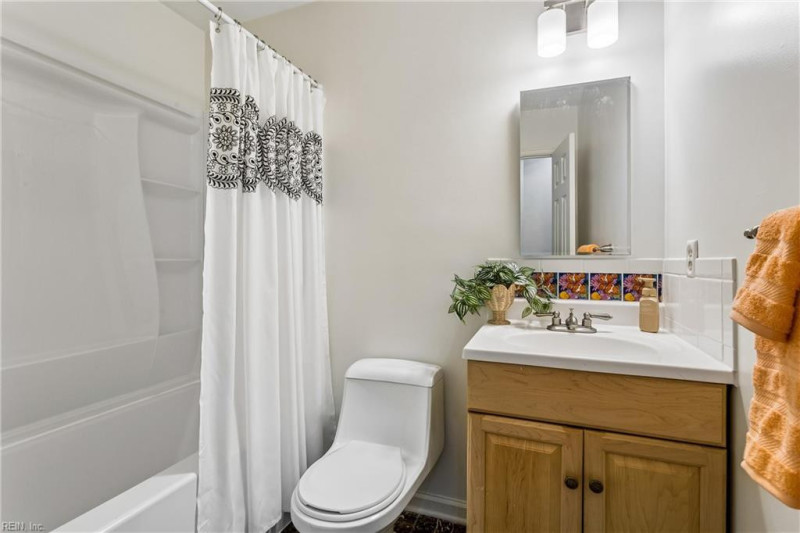 Photo 19 of 37 residential for sale in Hampton virginia Photo 19 of 37 residential for sale in Hampton virginia