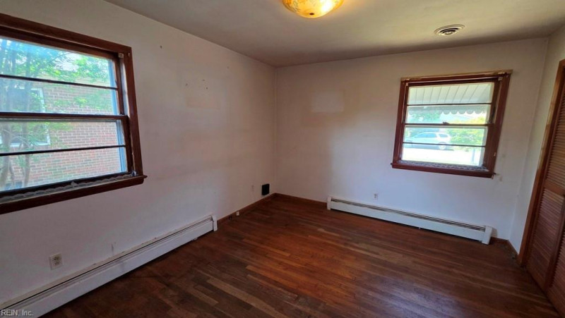 Photo 19 of 24 residential for sale in Hampton virginia Photo 19 of 24 residential for sale in Hampton virginia