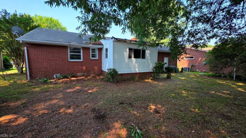 Photo 3 of 24 residential for sale in Hampton virginia Photo 3 of 24 residential for sale in Hampton virginia
