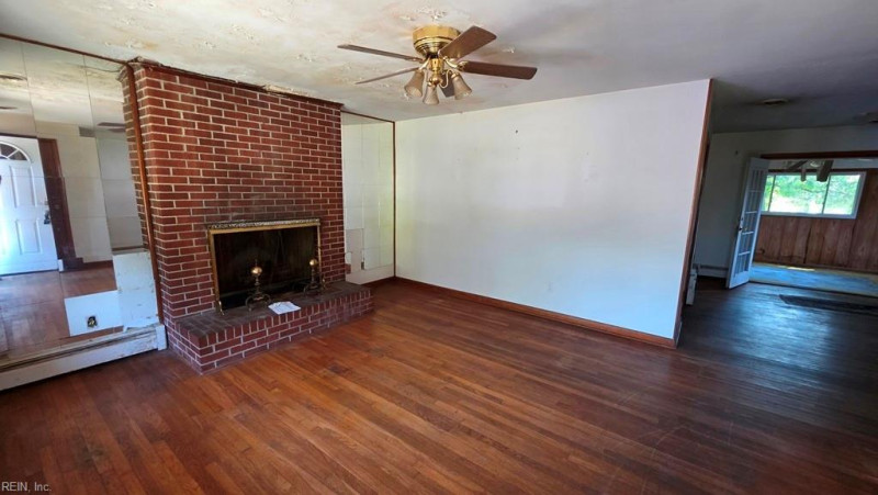 Photo 7 of 24 residential for sale in Hampton virginia Photo 7 of 24 residential for sale in Hampton virginia