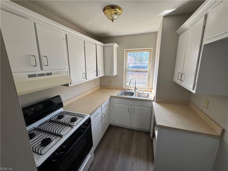 Photo 3 of 12 residential for sale in Newport News virginia