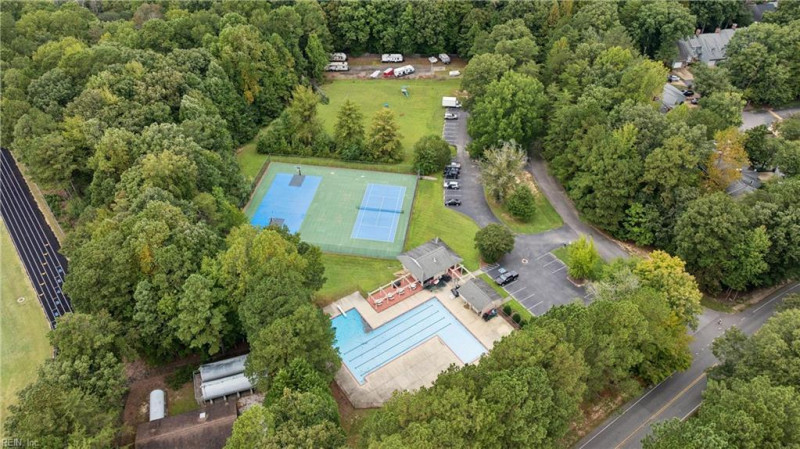 Photo 38 of 43 residential for sale in James City County virginia