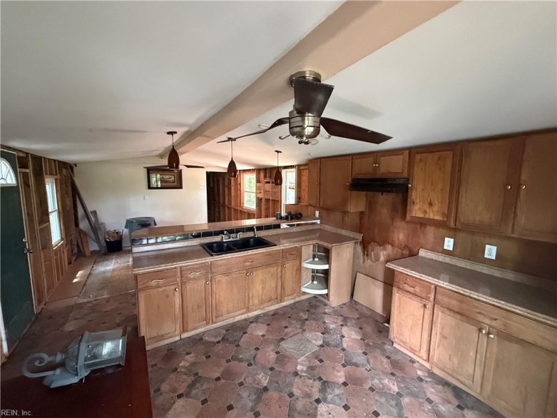 Photo 15 of 15 residential for sale in Gloucester County virginia