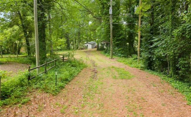 3938 Paradise Point Road, Gloucester County, VA 23072