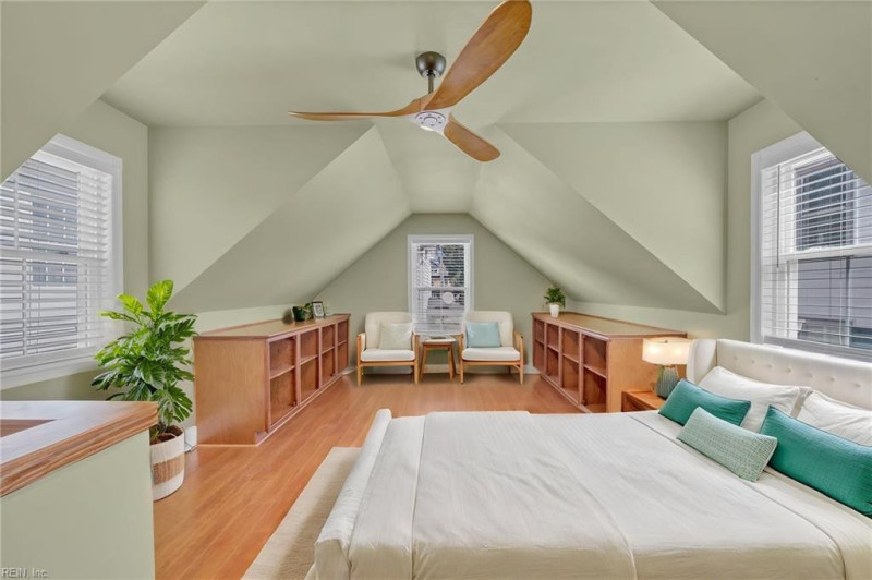 Photo 22 of 50 residential for sale in Hampton virginia