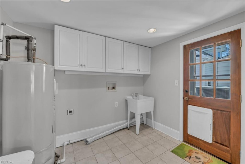Photo 28 of 50 residential for sale in Hampton virginia