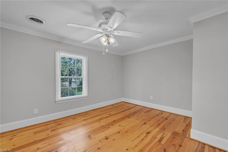 Photo 40 of 50 residential for sale in Hampton virginia
