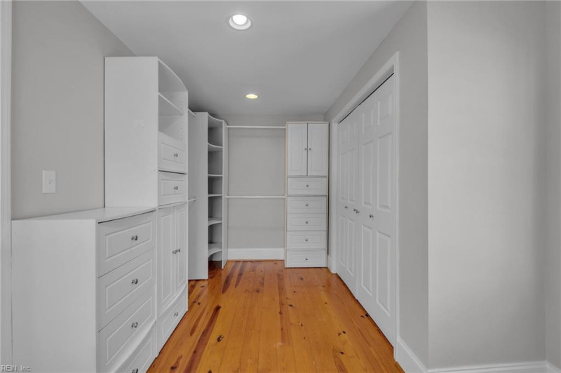 Photo 49 of 50 residential for sale in Hampton virginia