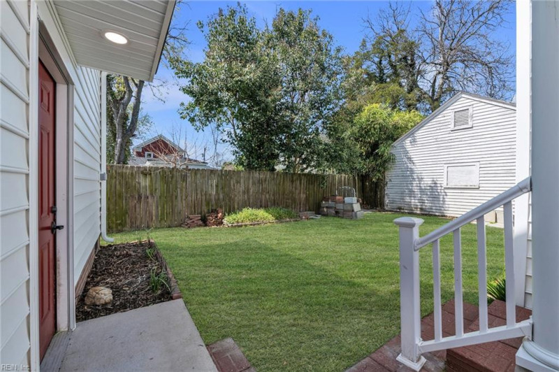 Photo 8 of 50 residential for sale in Hampton virginia