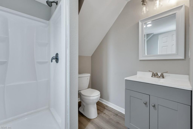 Photo 25 of 32 residential for sale in Portsmouth virginia
