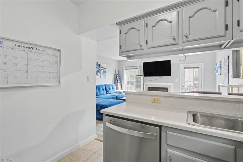 Photo 12 of 30 residential for sale in Newport News virginia