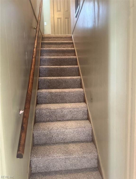 Photo 10 of 17 residential for sale in Hampton virginia