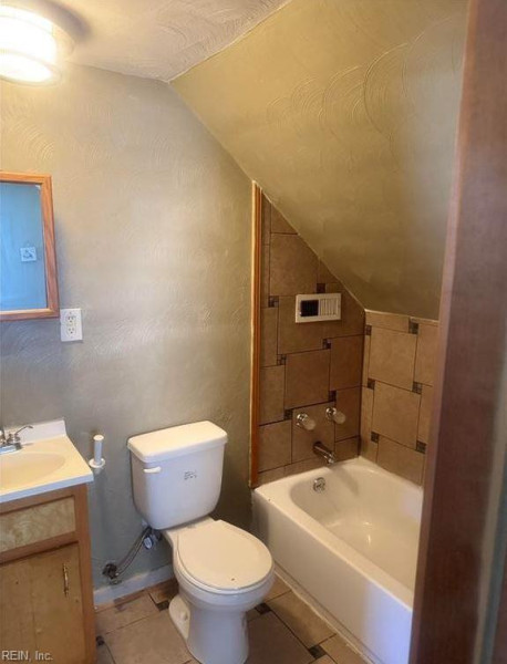 Photo 16 of 17 residential for sale in Hampton virginia