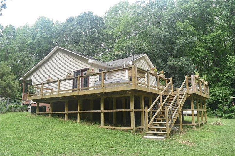 Photo 31 of 42 residential for sale in Isle of Wight County virginia