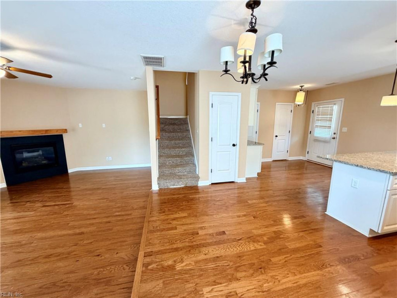 Photo 15 of 50 residential for sale in Portsmouth virginia