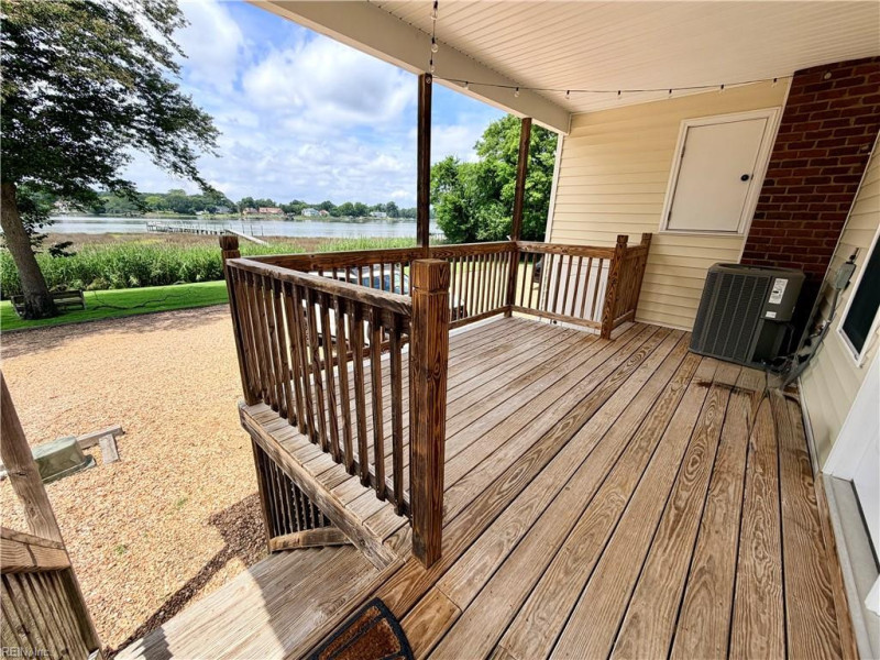 Photo 20 of 50 residential for sale in Portsmouth virginia