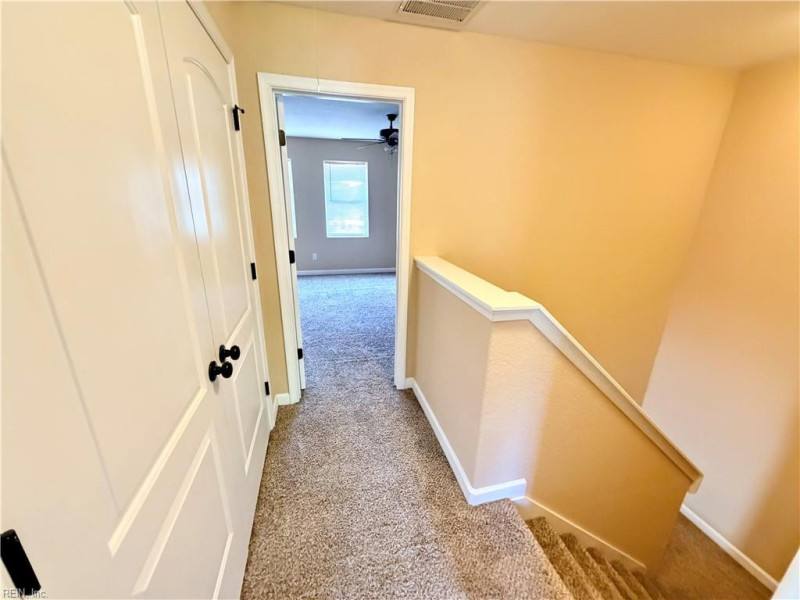 Photo 24 of 50 residential for sale in Portsmouth virginia