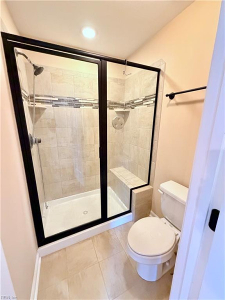 Photo 29 of 50 residential for sale in Portsmouth virginia