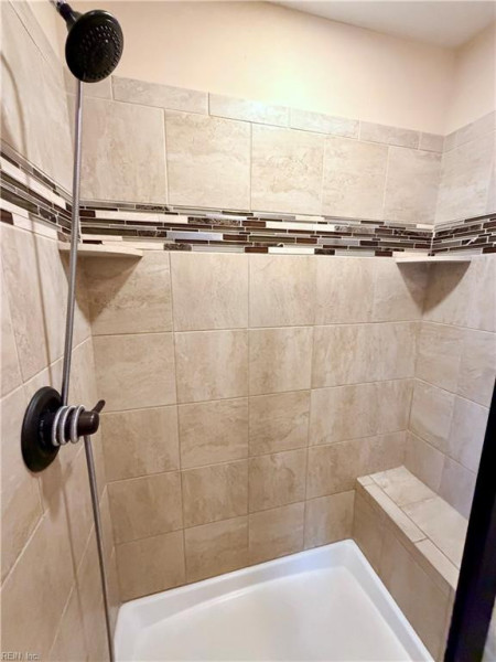 Photo 30 of 50 residential for sale in Portsmouth virginia