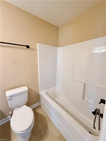 Photo 36 of 50 residential for sale in Portsmouth virginia
