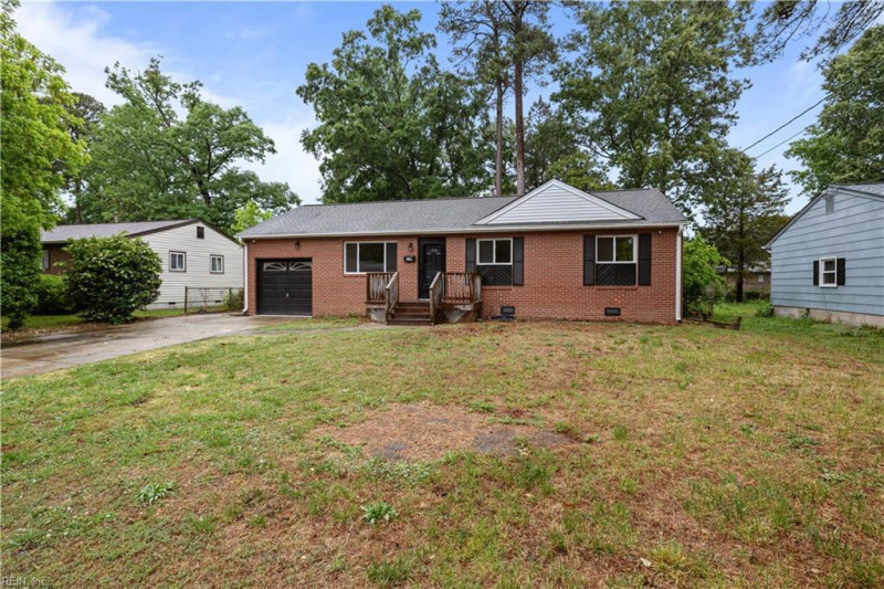 Photo 2 of 32 residential for sale in Newport News virginia Photo 2 of 32 residential for sale in Newport News virginia