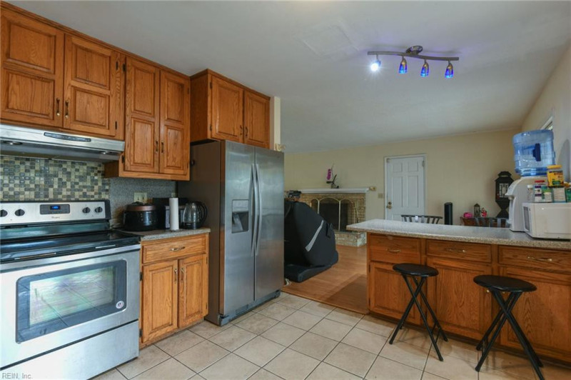 Photo 16 of 40 residential for sale in Virginia Beach virginia