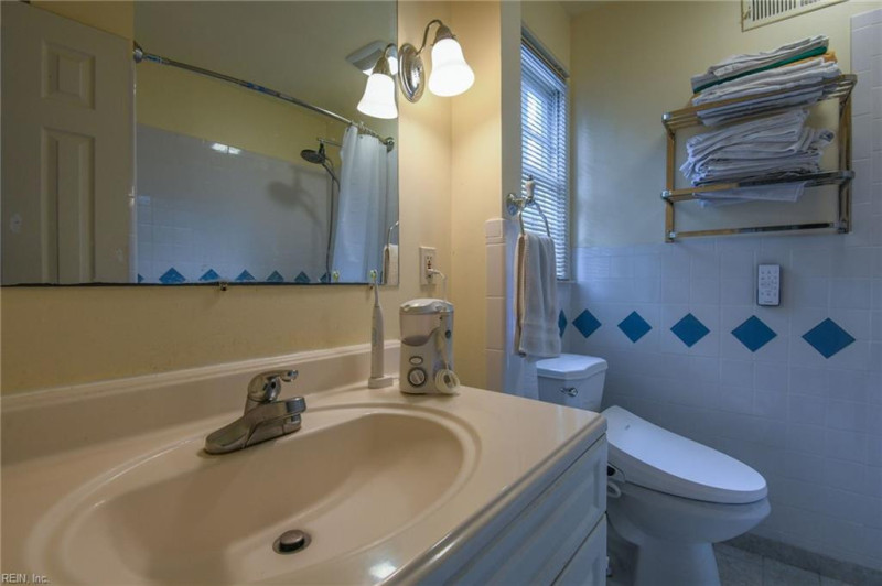 Photo 28 of 40 residential for sale in Virginia Beach virginia