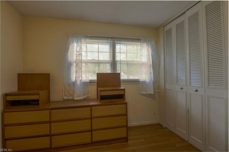 Photo 31 of 40 residential for sale in Virginia Beach virginia