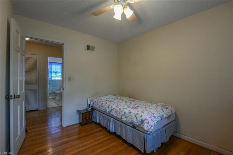 Photo 32 of 40 residential for sale in Virginia Beach virginia