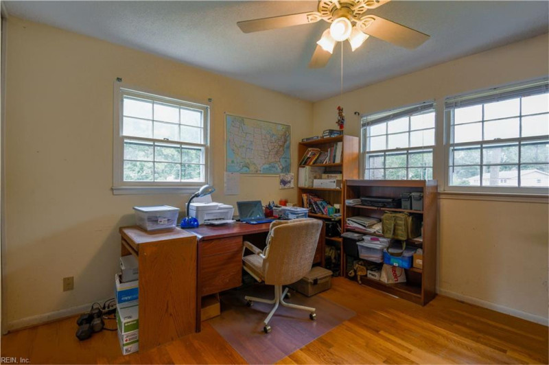 Photo 33 of 40 residential for sale in Virginia Beach virginia