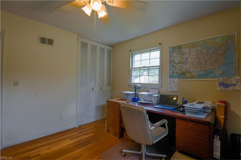 Photo 35 of 40 residential for sale in Virginia Beach virginia