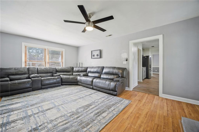 Photo 5 of 22 residential for sale in Chesapeake virginia Photo 5 of 22 residential for sale in Chesapeake virginia