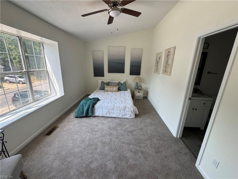 Photo 8 of 15 residential for sale in Hampton virginia