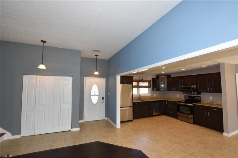 Photo 2 of 33 residential for sale in Hampton virginia