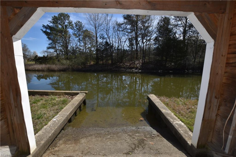Photo 28 of 33 residential for sale in Hampton virginia