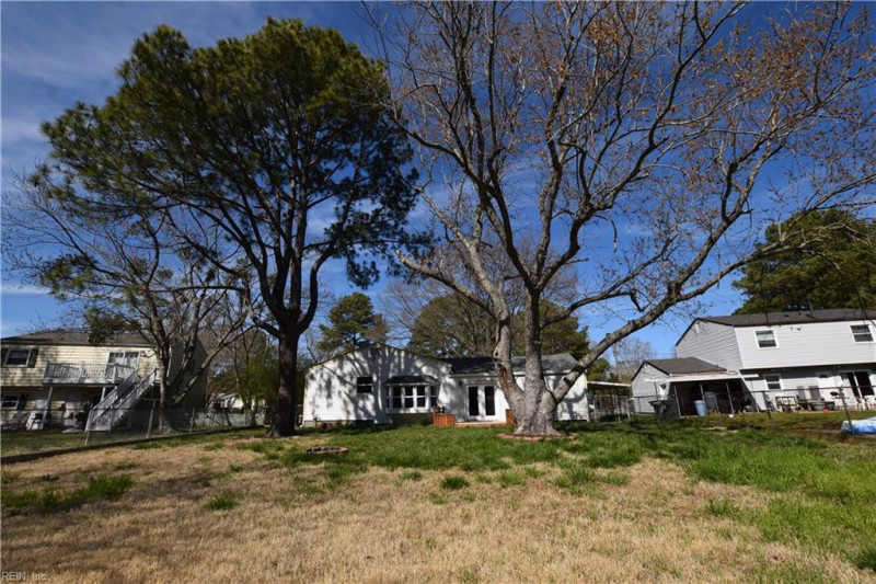 Photo 31 of 33 residential for sale in Hampton virginia