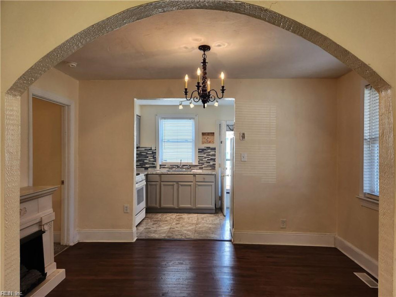 Photo 11 of 31 residential for sale in Portsmouth virginia Photo 11 of 31 residential for sale in Portsmouth virginia