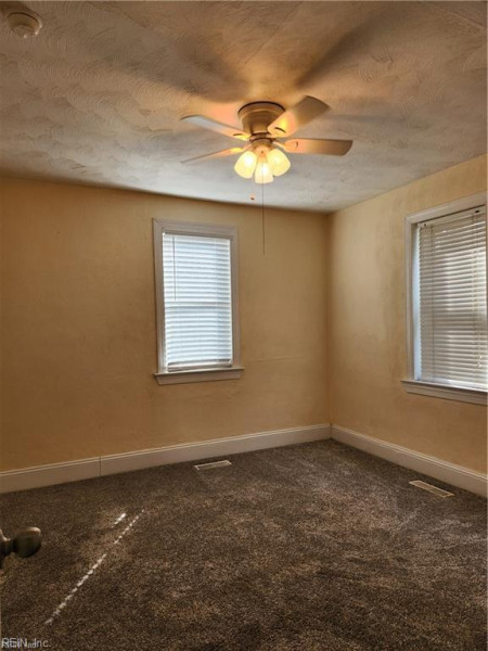 Photo 7 of 31 residential for sale in Portsmouth virginia Photo 7 of 31 residential for sale in Portsmouth virginia