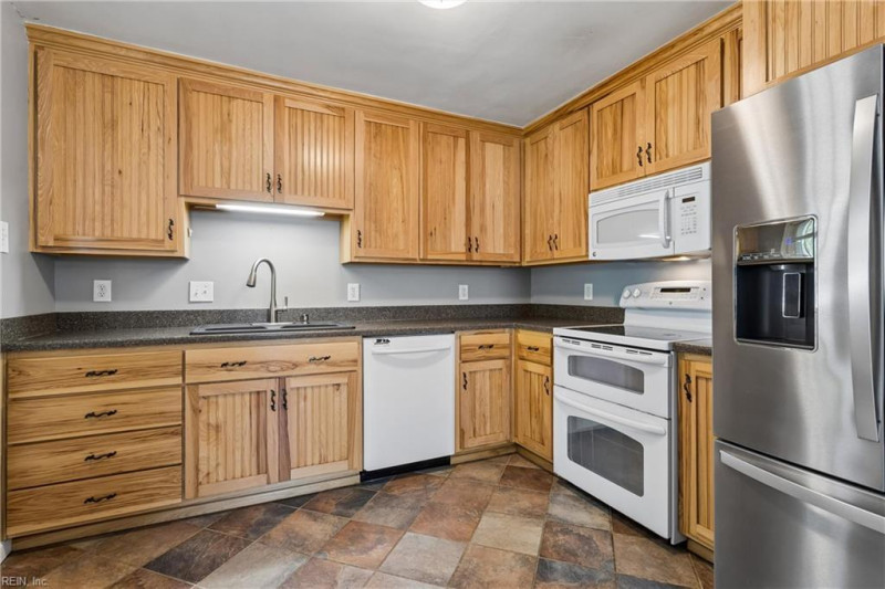 Photo 8 of 30 residential for sale in Newport News virginia Photo 8 of 30 residential for sale in Newport News virginia