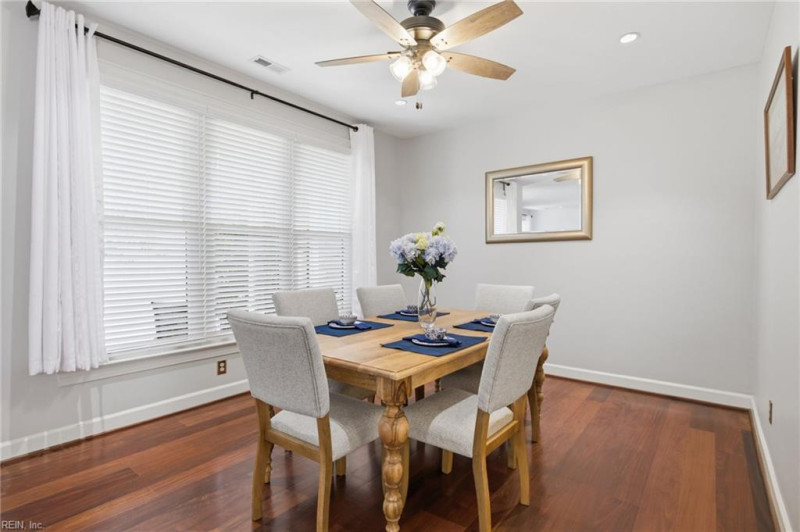 Photo 16 of 46 residential for sale in Virginia Beach virginia